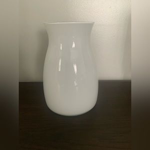 White vase
